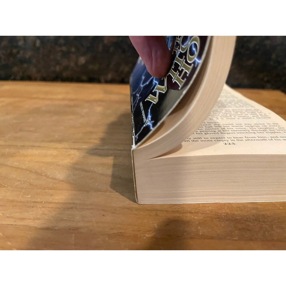 The Witching Hour by Anne Rice - Picture 4 of 5